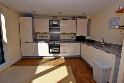 3 bedroom semi-detached house to rent, Midford Grove, Birmingham