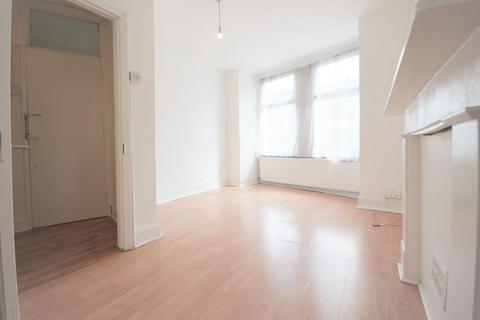 1 bedroom flat to rent, Berrymead Gardens, Acton Central W3 8AB
