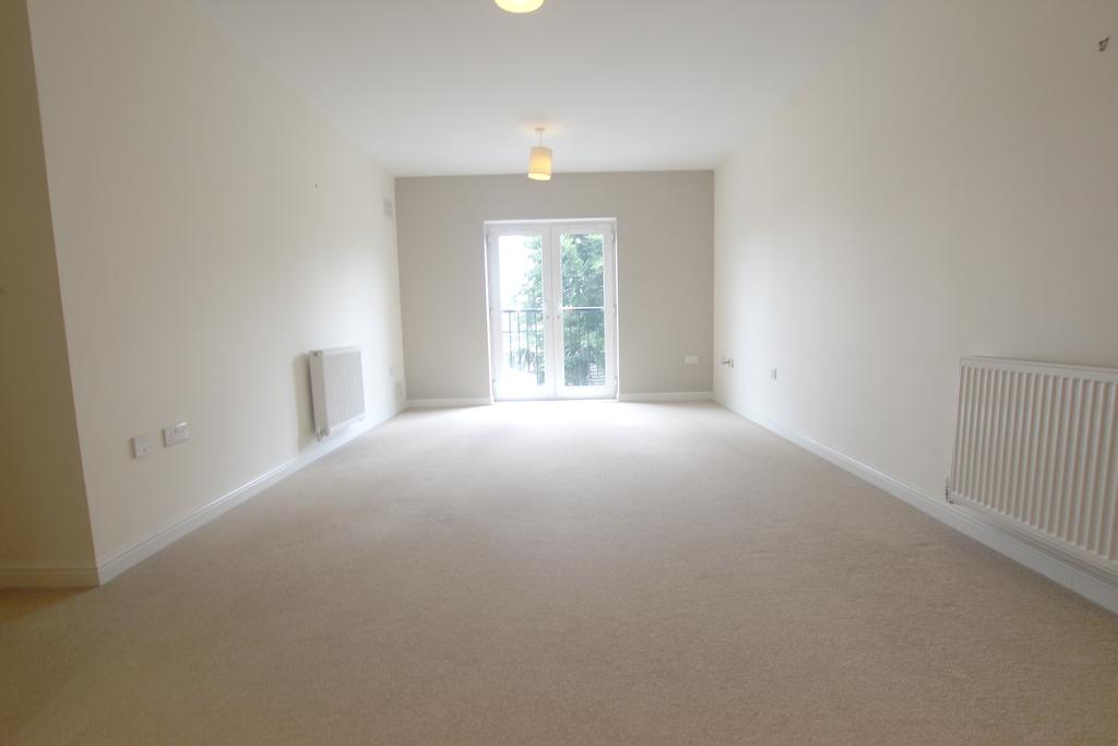 Millwood, Sycamore Avenue, Bingley 2 bed flat £625 pcm (£144 pw)