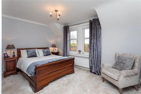 Brookfield, 25 Waterslap, Fenwick, Kilmarnock, KA3 6AJ