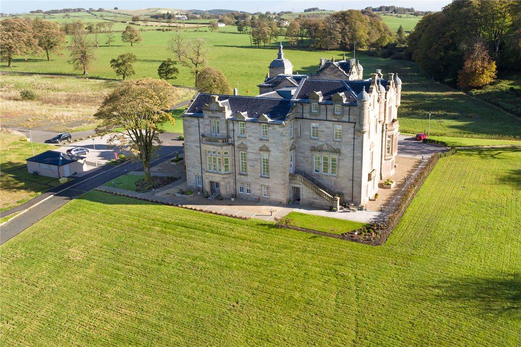 Garden Flat, Dunlop Manor, Dunlop... 2 bed apartment £265,000