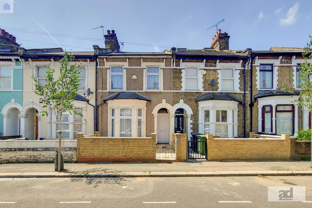 Mornington Road, Leytonstone, E11 3 bed house £650,000