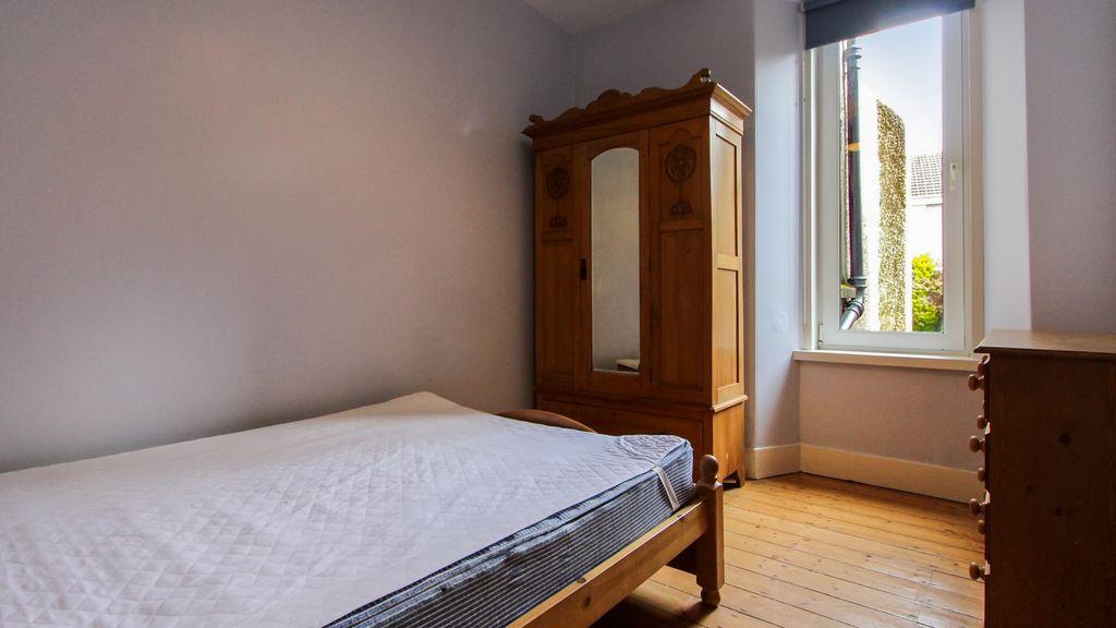 Bedroom 2 (Double)