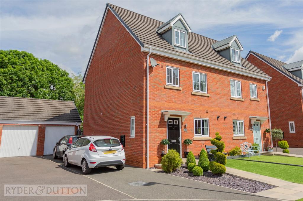 East Church Way, Heywood, Greater Manchester, OL10 4 bed semidetached