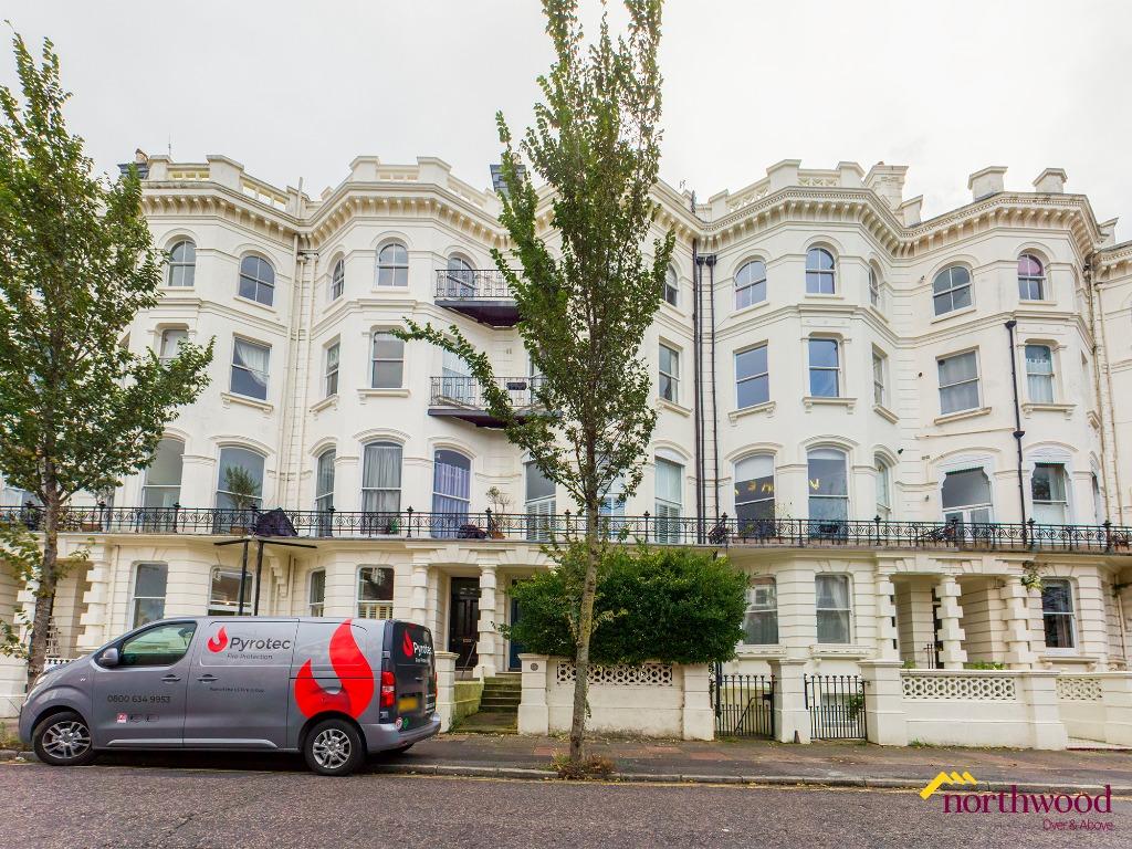 Denmark Terrace, Brighton, BN1 1 bed flat £1,100 pcm (£254 pw)