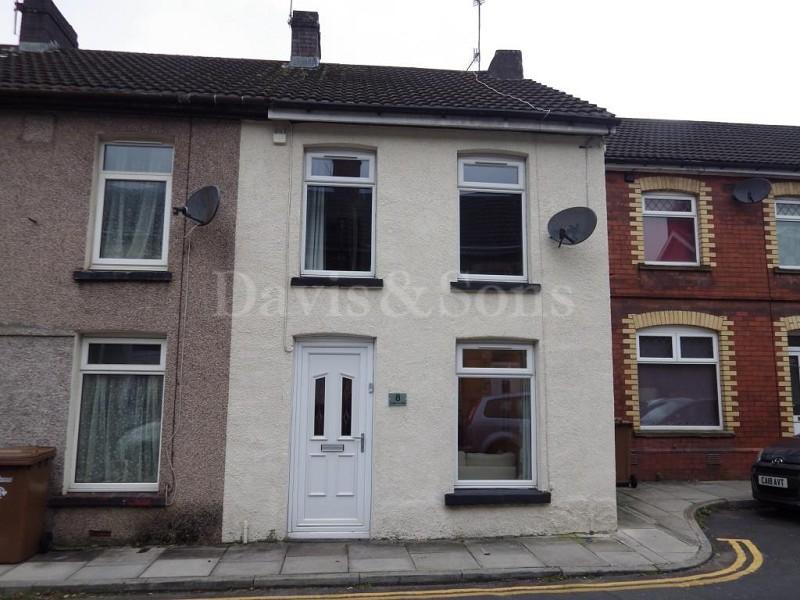 Clyde Street, Risca, Newport. NP11 6BG 2 bed terraced house £695 pcm