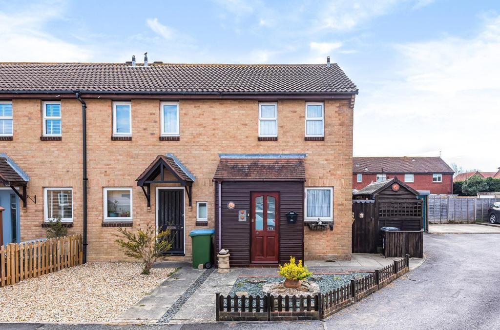 Kynon Gardens, Middleton On Sea, Bognor Regis, PO22 2 bed end of