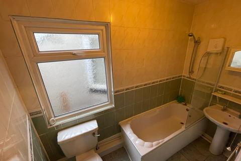 2 Hunt Lane, Doncaster, DN5 9SE