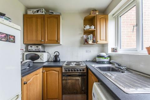 19 Coniston Road, Askern, Doncaster, DN6 0EH