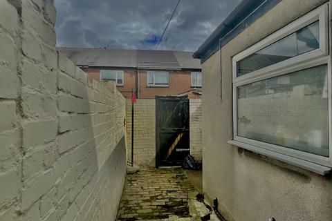 73 Hunt Lane, Doncaster, DN5 9SH