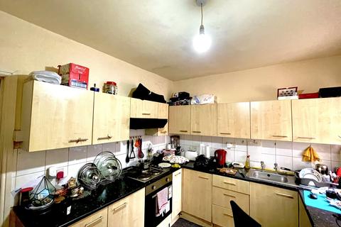 6 Hunt Lane, Doncaster, DN5 9SE