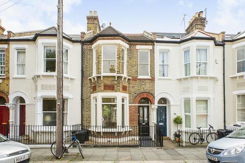 11 Weiss Road, London, SW15 1DH