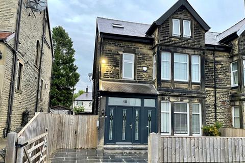 10 Cranbourne Road, Bradford, BD9 6BH