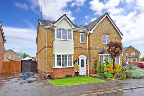 116 Yeates Drive, Kemsley, Sittingbourne, ME10 2PW