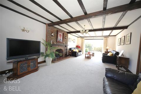 9 Clinton Avenue, Luton, LU2 7LT