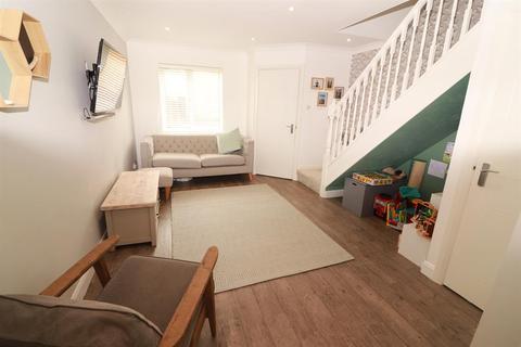 70 Coopers Drive, Yate, Bristol, BS37 7YF