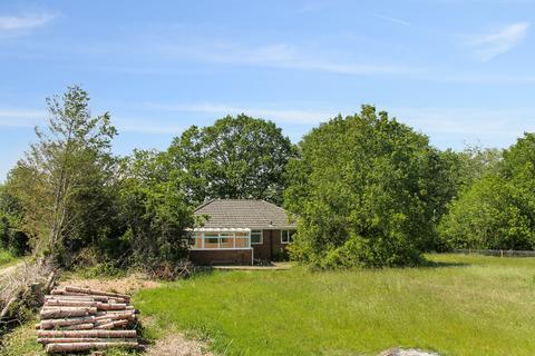 Fieldway Forest Lane, Wickham Common, Fareham, PO17 5DN
