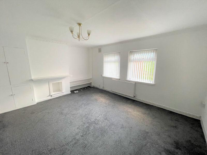 180 Gwynedd Avenue Townhill Swansea 3 bed end of terrace house £600