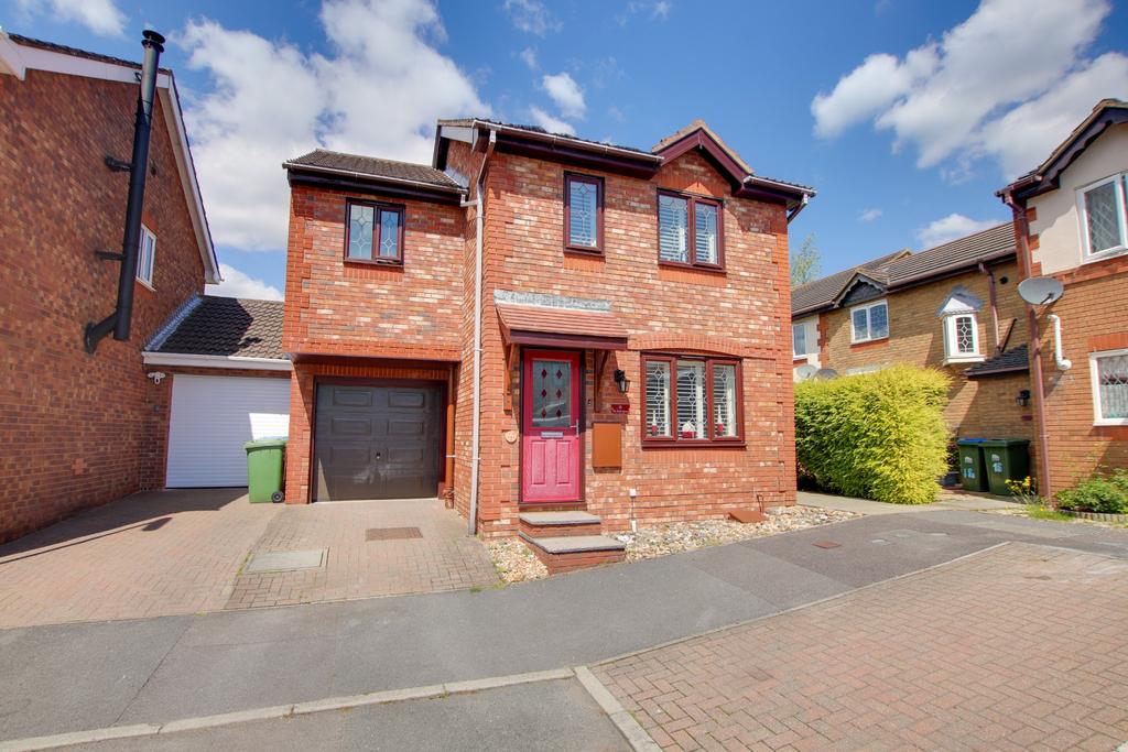 Unwin Close, Waterside Park 4 bed detached house £395,000