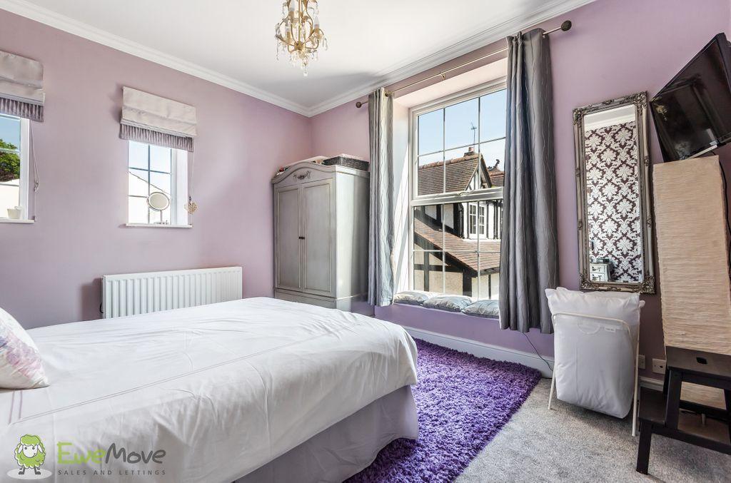 Bedroom 2 (Double)