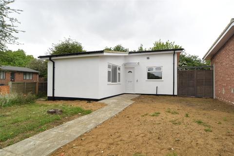 2 bedroom bungalow to rent, Aspal Hall Road, Beck Row, Bury St. Edmunds, Suffolk, IP28