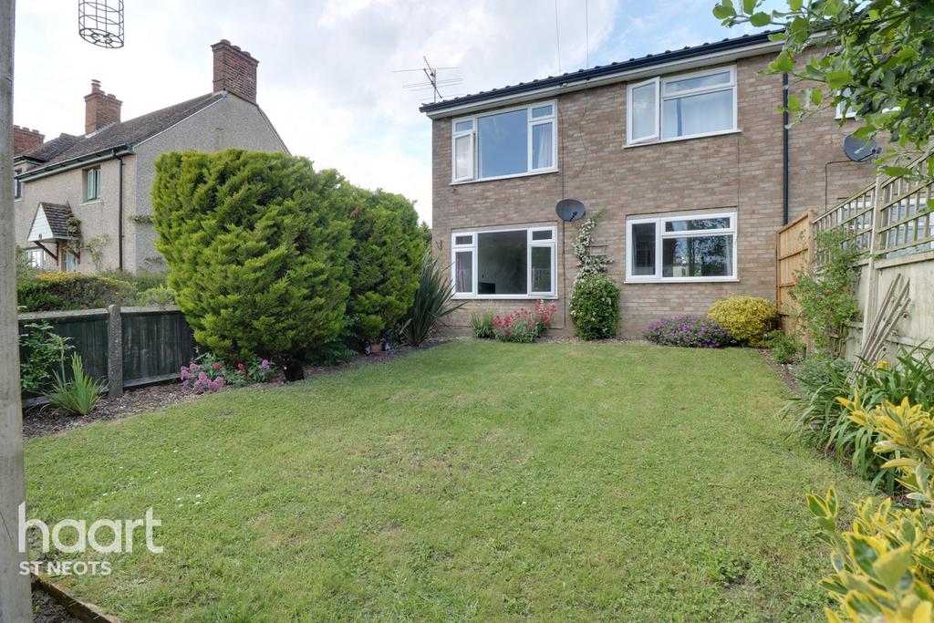 Duloe, St Neots 1 bed apartment £150,000