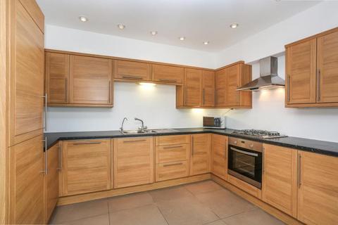 3 bedroom terraced house to rent, Woodfall Street, Chelsea, SW3