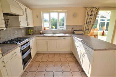 6 Badgers Brook Rise, Ystradowen, Cowbridge, CF71 7TW