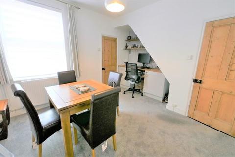 38 Warwick Road, Ipswich, IP4 2QE