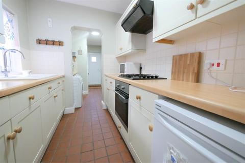 38 Warwick Road, Ipswich, IP4 2QE
