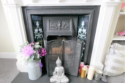38 Warwick Road, Ipswich, IP4 2QE