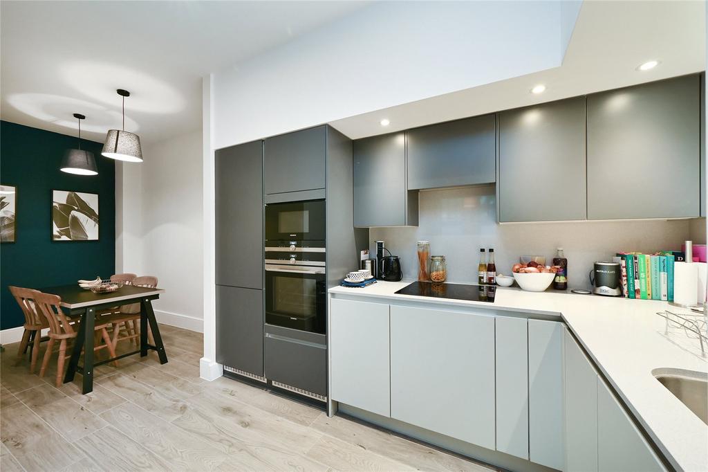 Kitchen/Dining
