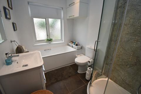 52 Haslucks Croft, Shirley, Solihull, B90 2EQ