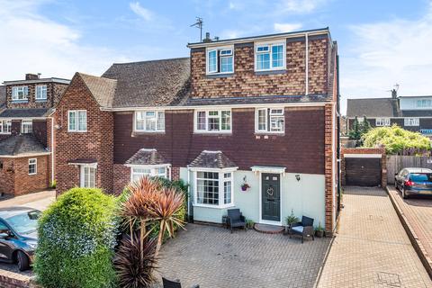 10 Ash Close, Aylesford, ME20 7RG