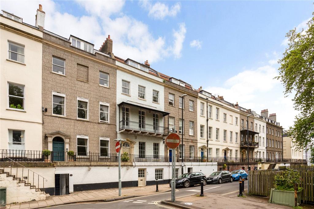 Richmond Terrace, Clifton, Bristol, BS8 2 bed apartment - £1,550 pcm (£ ...