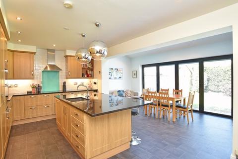 62 Beckwith Road, Harrogate, HG2 0BN