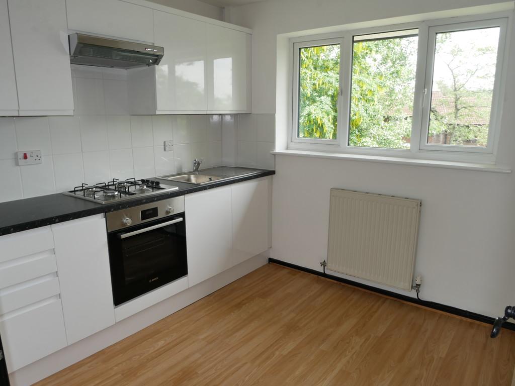 Watkins Drive, Prestwich, Manchester 1 bed flat £600 pcm (£138 pw)
