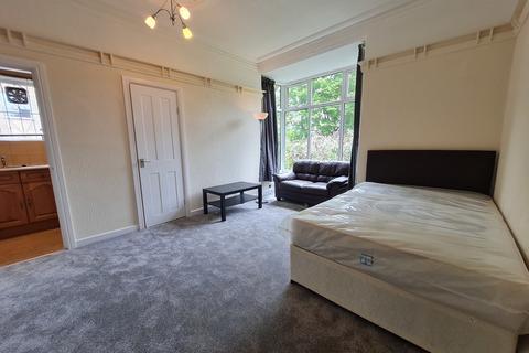 Studio to rent, Vesper Road, Leeds LS5