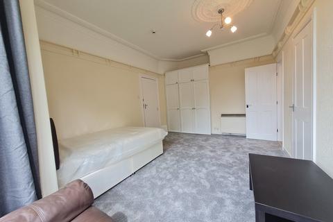 Studio to rent, Vesper Road, Leeds LS5