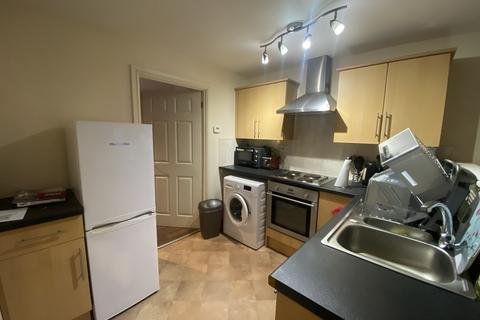 1 bedroom apartment to rent, Lewis Court, Crewe