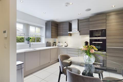 3 Oak View Road, Greenfield, Oldham, OL3 7EP