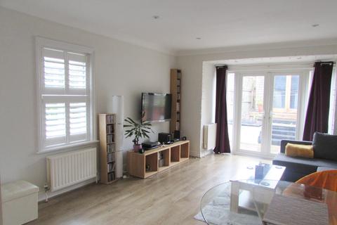 7c Victoria Road, Sutton, SM1 4RT