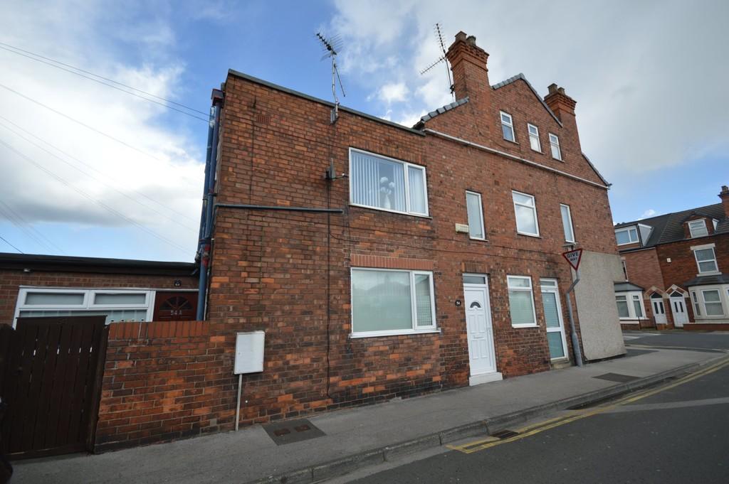 Dunhill Road, Goole 2 bed terraced house £140,000