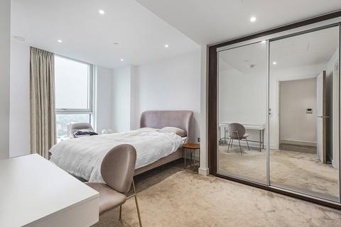 2 bedroom apartment to rent, Wandsworth Road, Nine Elms Point, SW8