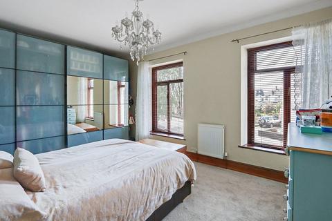 3 Bathurst Park Road, Lydney, GL15 5HG