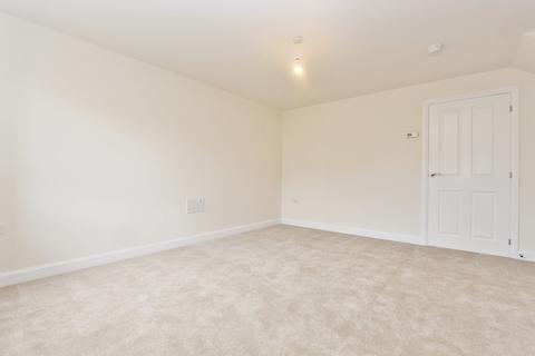 123 Austen Drive, Tamworth, B78 3BN
