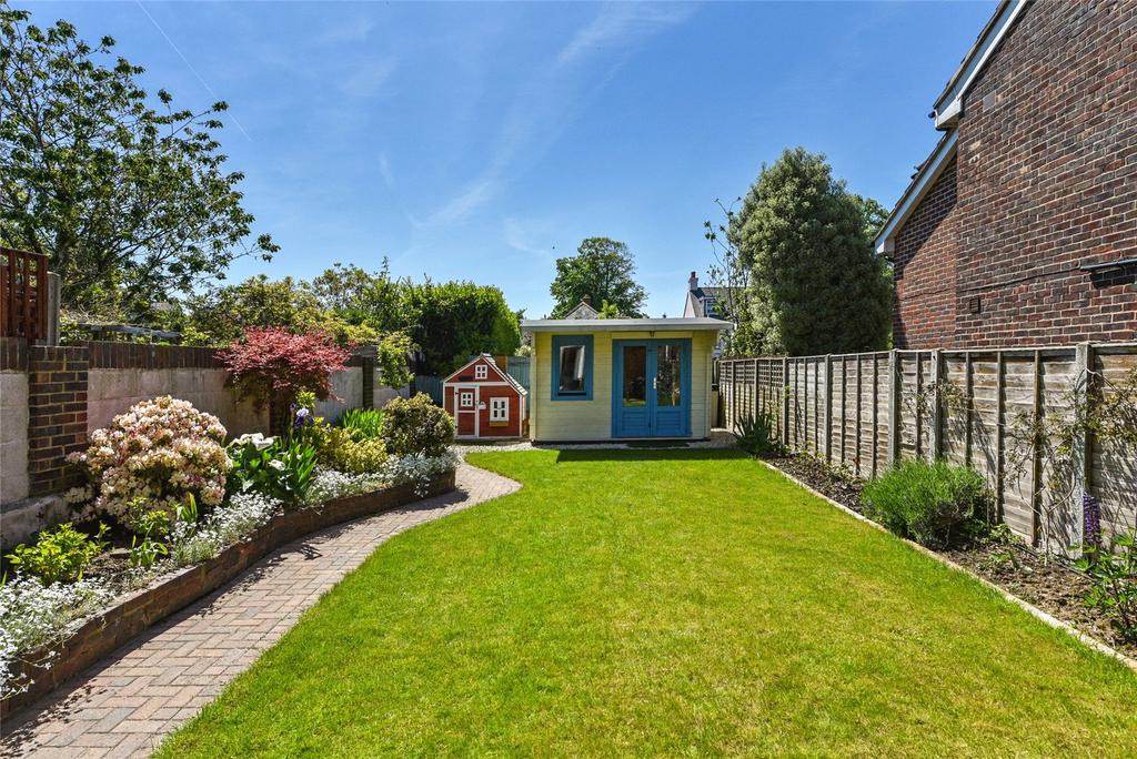 Jubilee Road, Chichester, West Sussex, PO19 4 bed detached house £749,950