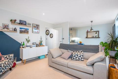 33 Cloudeseley Close, Sidcup, DA14 6TF