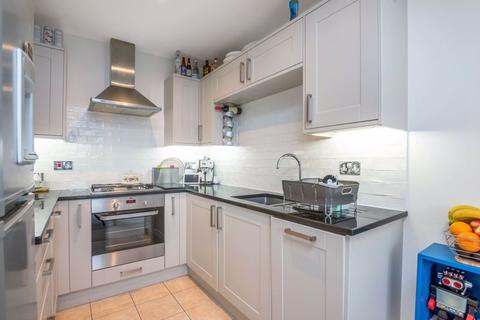 33 Cloudeseley Close, Sidcup, DA14 6TF