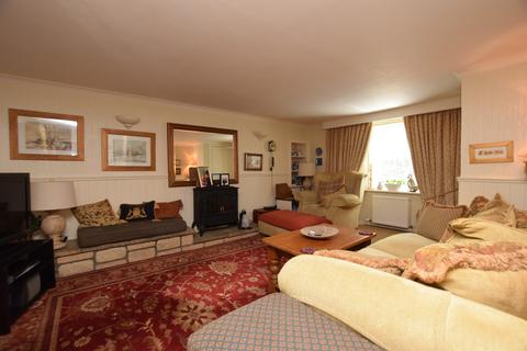 13a Feus, Auchterarder, PH3 1EP